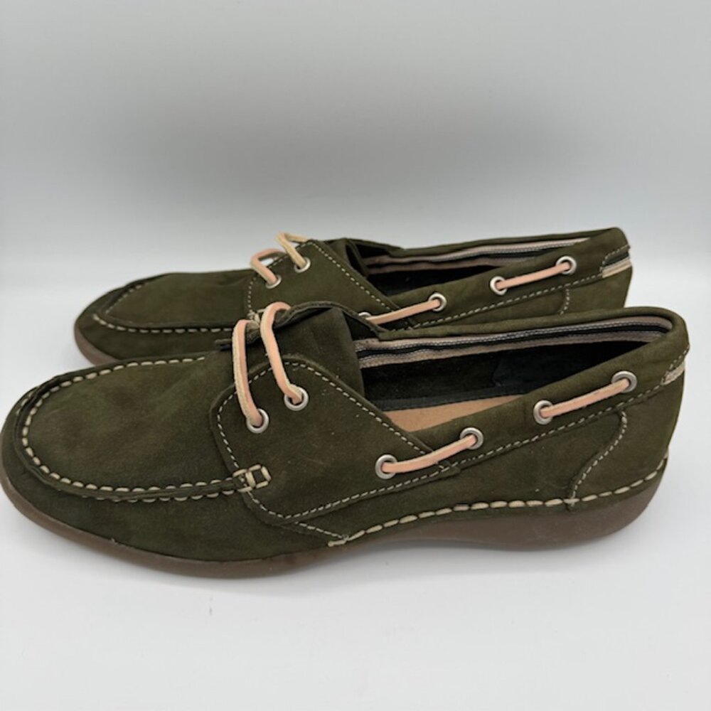 G. H. Bass Women's Green Nubuck Leather Boat Shoes Size 8.5